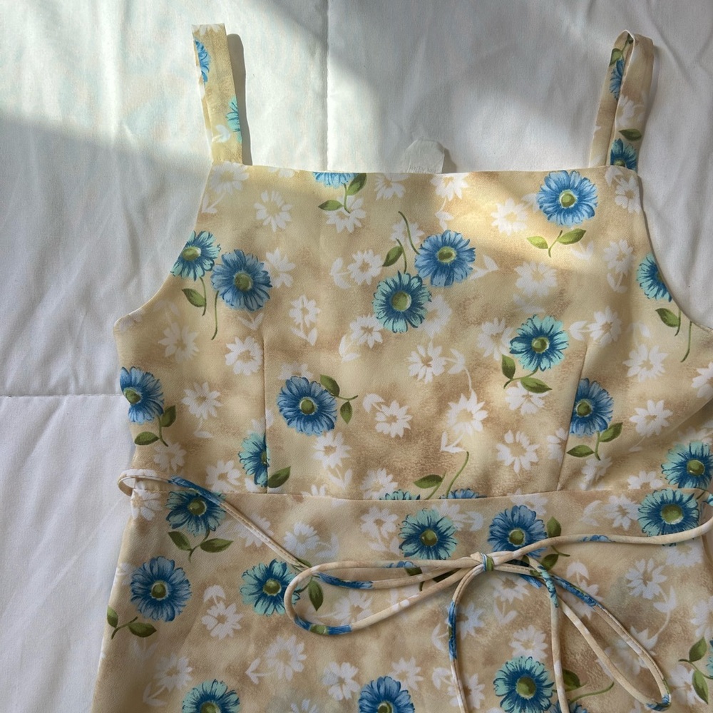 Y2K Rampage Cream and Blue Floral Sleeveless High-Waist A-Line Mini Sundress - Picture 6 of 14